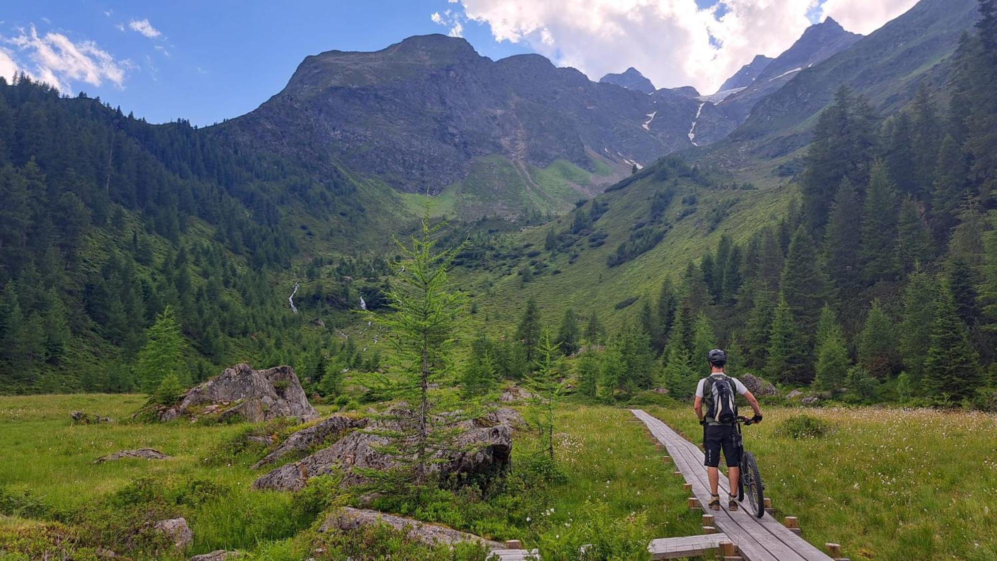 Arlberghaus Rocks Villa Flirsch Exterior foto